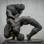 Скульптура из глины борцы