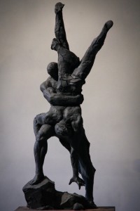 Скульптура борец